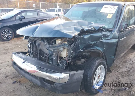 1998 Toyota Tacoma from USA, damaged, VIN 4TAVL52NXWZ009307